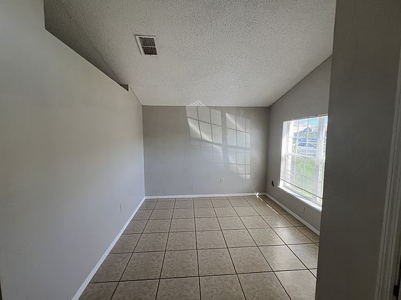 2nd image of 13226 Glenbarrow Ct