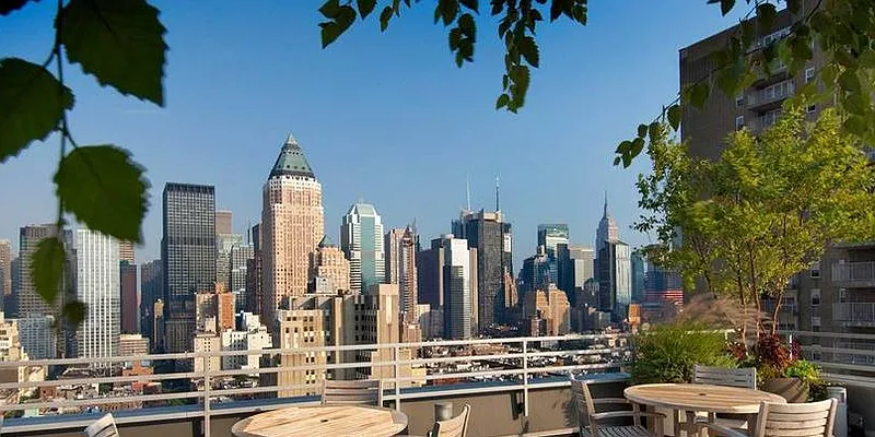 Rented by AvalonBay Communities (Manual) | media 9