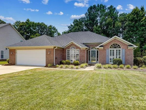 3263 Roberta Farms Ct SW, Concord, NC 28027