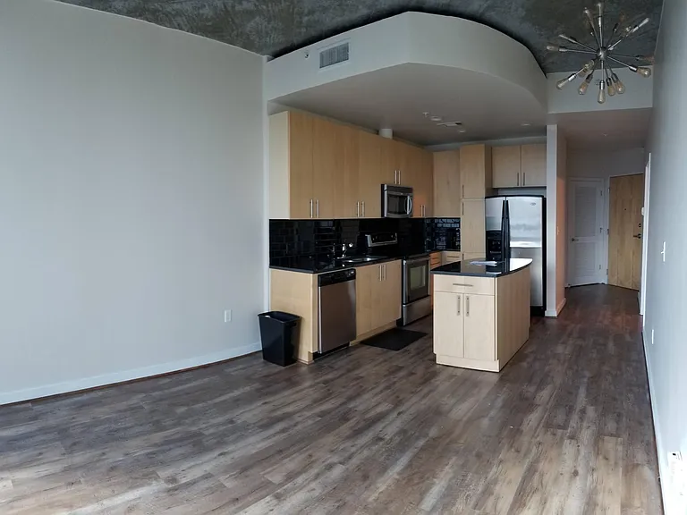210 N Church St #2605 — Photo 9