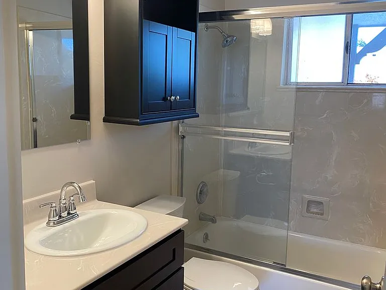 2251 Buena Vista Ave — Photo 9