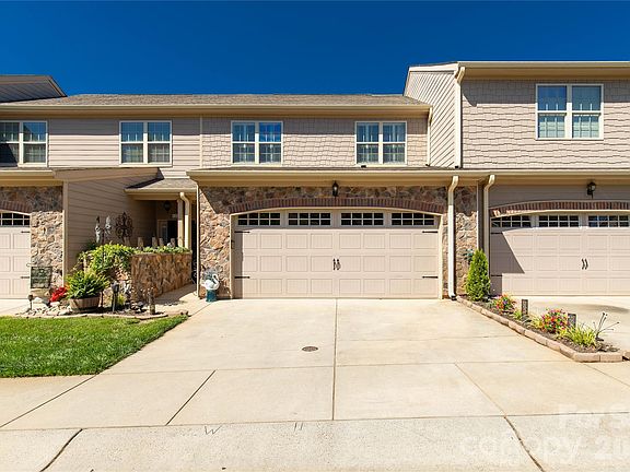 2nd image of 1108 Stuarts Landing Dr