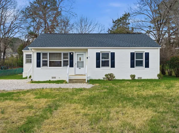 412 Cherry St, Oxford, NC 27565