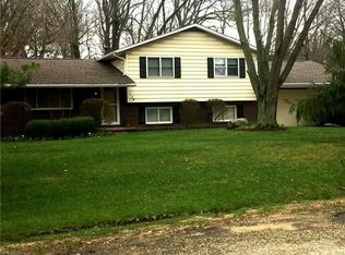 8766 Fairpark Ave NW, Canal Fulton, OH