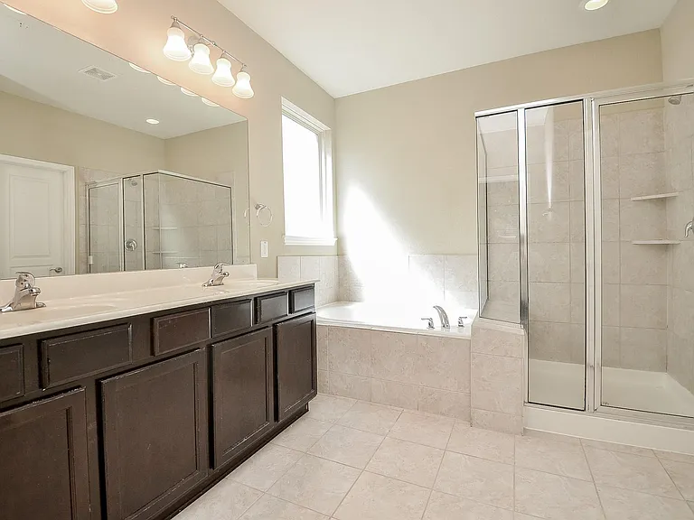 6418 Burgess Heights Ln — Photo 20