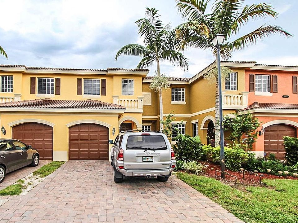 1st image of 10211 Tin Maple Dr Unit 84