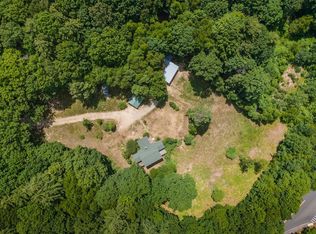 197 Lyons Hill Rd, Athol, MA 01331