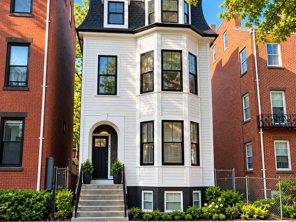 395 E 4th St #1, Boston, MA 02127