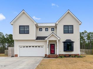 346 Bahia Ln, Cape Carteret, NC 28584