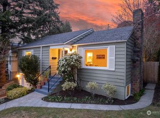 4702 NE 55th St, Seattle, WA 98105