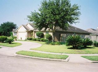 1402 Canton Cir, Rosenberg, TX 77471