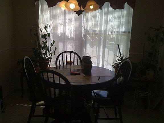 5th image of 3462 Essex Pl