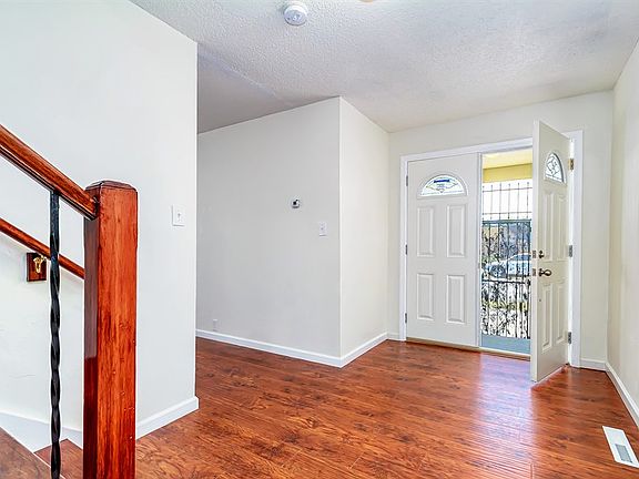 4th image of 1123 Florida Ave