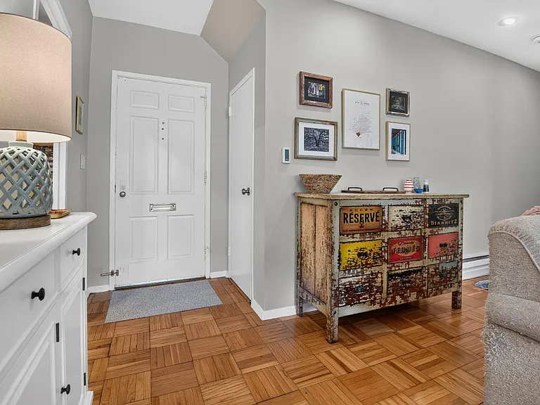 3458 Martha Custis Dr — Photo 6