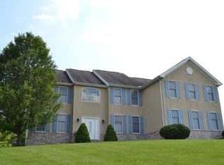 14 Chisel Creek Dr, Landenberg, PA 19350