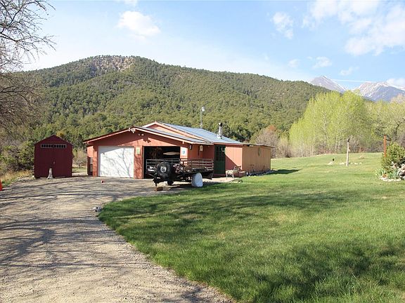 5th image of 670 Leprechaun Ln