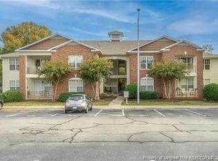 505-2 Meadowland Ct, Hope Mills, NC 28348