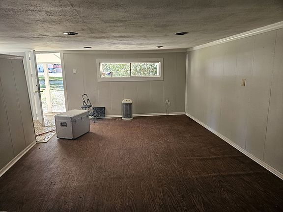 4th image of 1715 E Main St #1