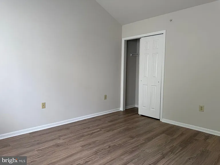 42 Madison Way — Photo 22
