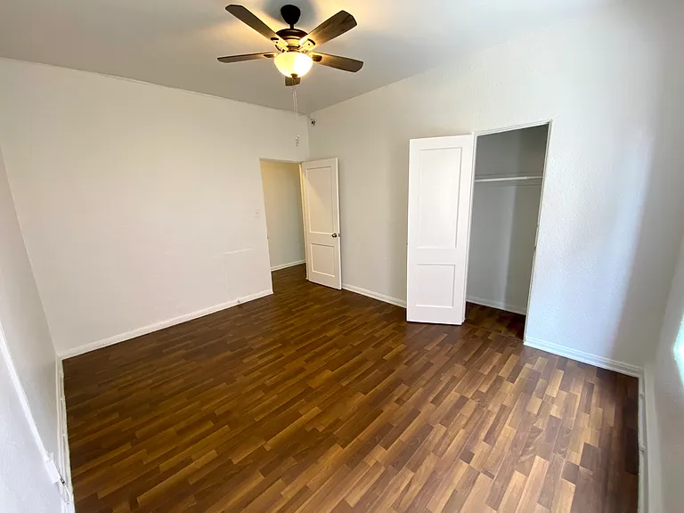 Franklin Place Lofts — Photo 11