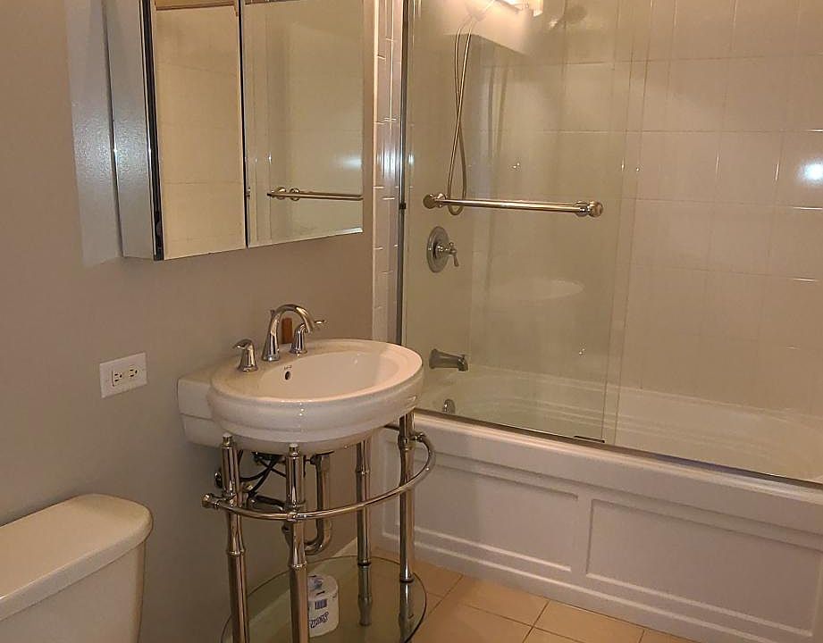 1st image of 1296 Kapiolani Blvd APT 4807