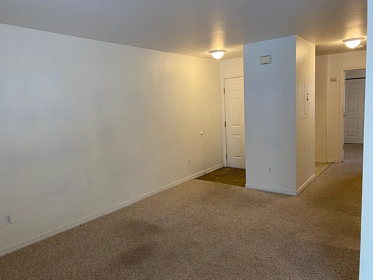 3725 Stephens Ave — Photo 19