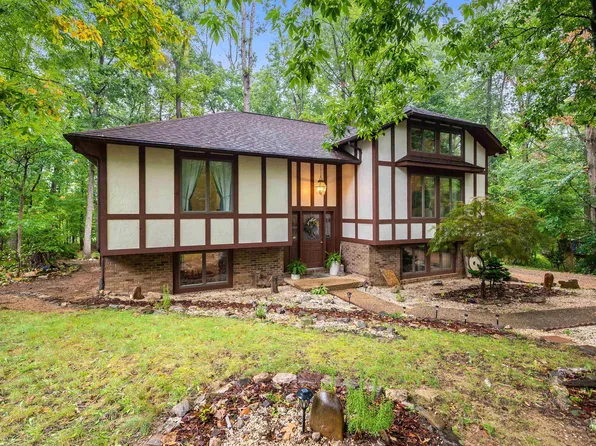 146 Rhododendron Ct, McGaheysville, VA 22840