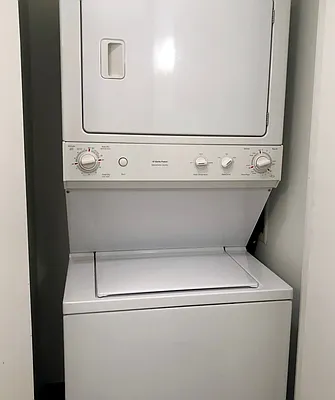 Rented by Weichert Manhattan Midtown | media 24