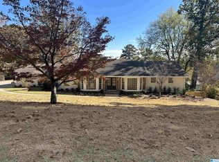 3009 Ryecroft Rd, Mountain Brook, AL 35223