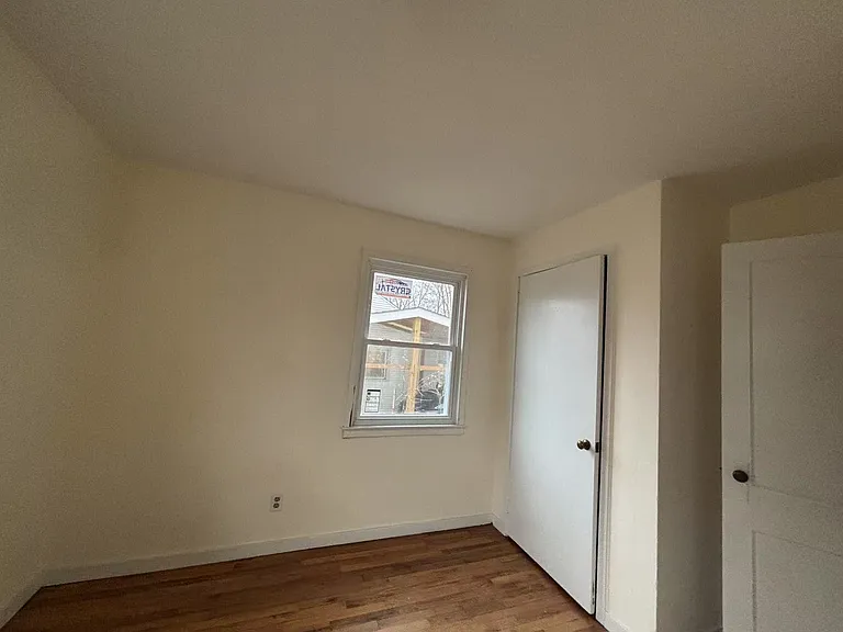 133 Mayflower St — Photo 7