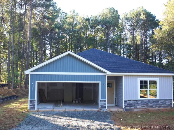 147 Willowbrook Dr, Sanford, NC 27330
