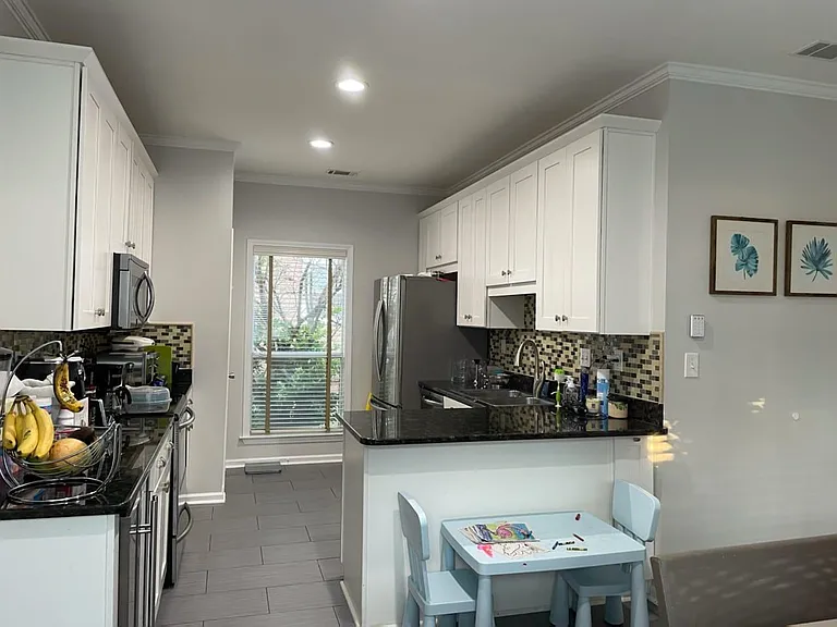 1054 Island Pl E — Photo 13