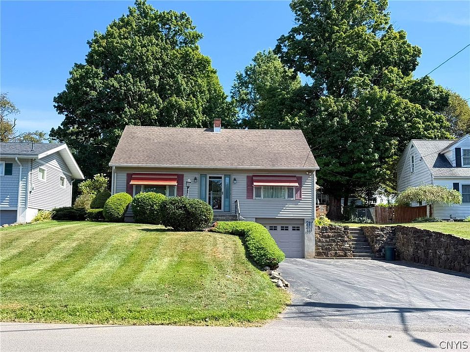 1st image of 155 Ridge Rd