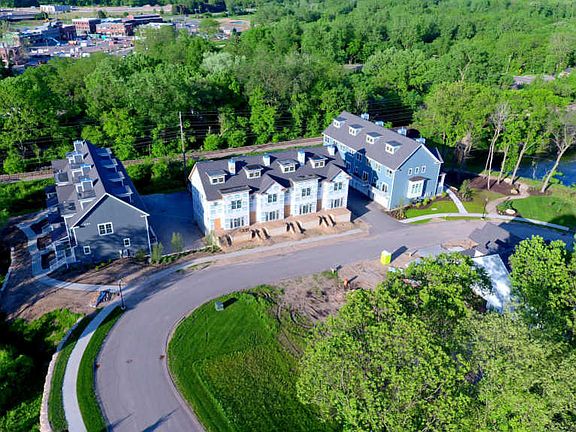 5th image of 643 Greenslate Dr SE #19-th 24