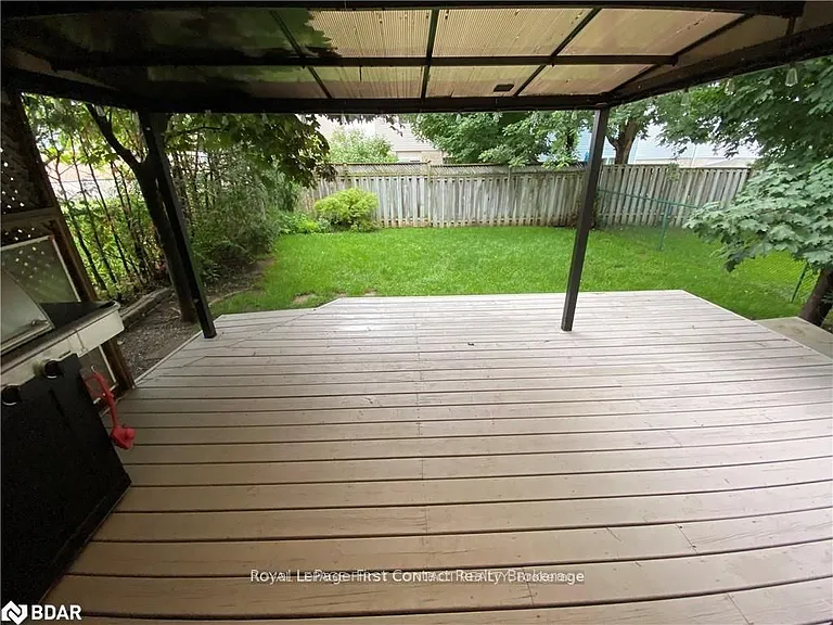 41 Copeman Cres — Photo 15