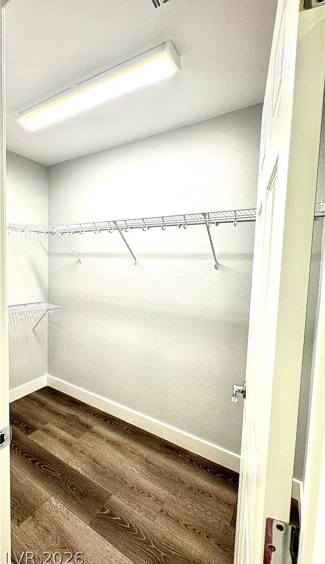 4 bed, 3.5 bath, 2869 sqft, $2,995 — Photo 2