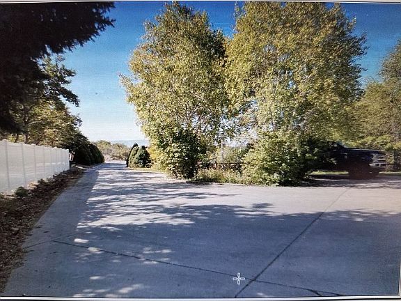 Long driveway and parking