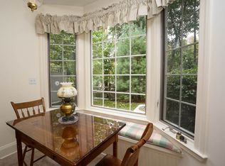 520 Main St APT 2, Ridgefield, CT 06877