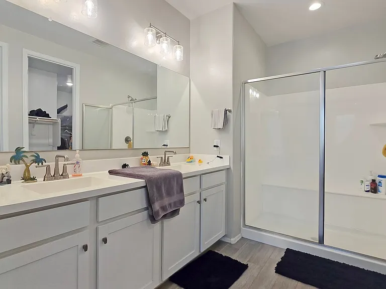 18572 W Cottontail Ln — Photo 21