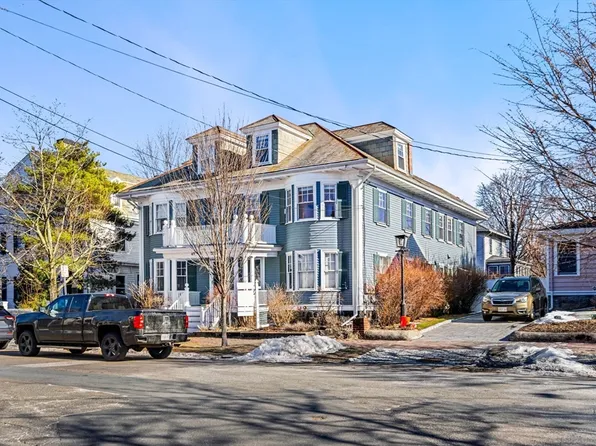 51 Warren St #B, Salem, MA 01970