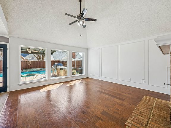 5th image of 2215 Cimarron Rd