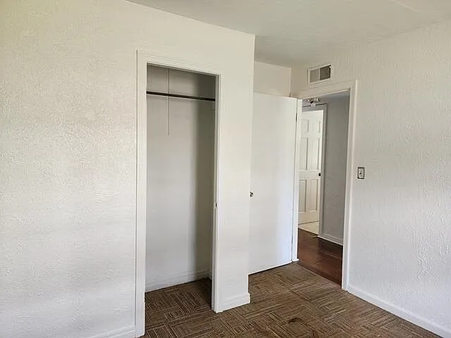 260 Meadow Rd — Photo 17