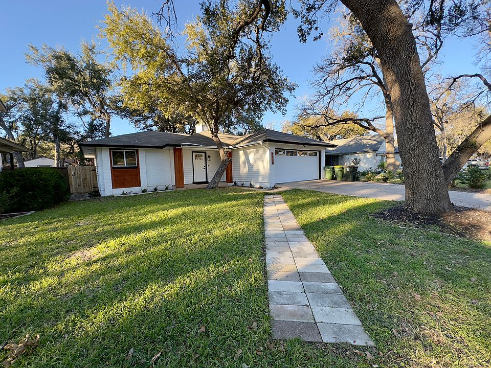 1st image of 9728 Anderson Village Dr