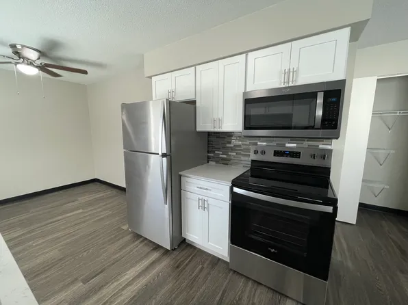 6110 Monroe St #9, Sylvania, OH 43560