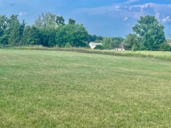 14720 Glenbeigh Ln, Cement City, MI 49233