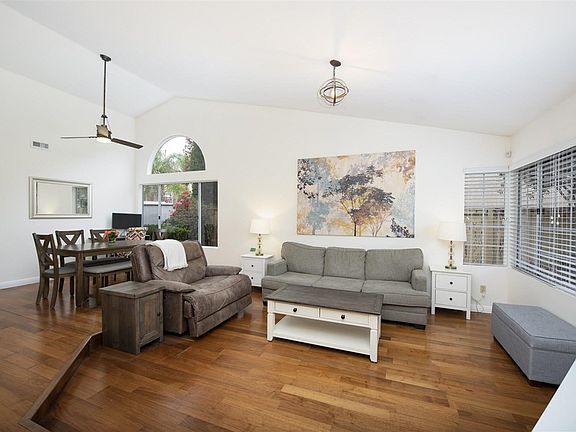 2nd image of 1831 Paseo Del Lago Dr