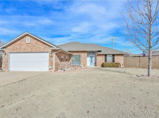 12304 Crystal Gardens Dr, Oklahoma City, OK 73170