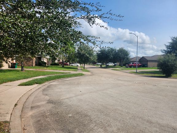 5th image of 2302 Sunstone Place Dr
