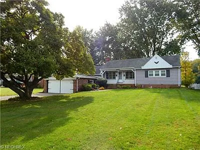 10407 Biddulph Rd photo 1