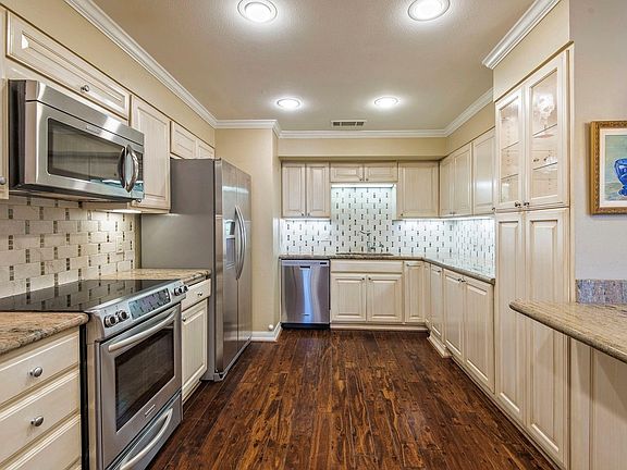 2nd image of 5200 Keller Springs Rd APT 520